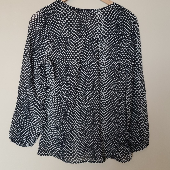 ⛱3/$20 Polka Dot Sheer Long Sleeve Top - Picture 6 of 6